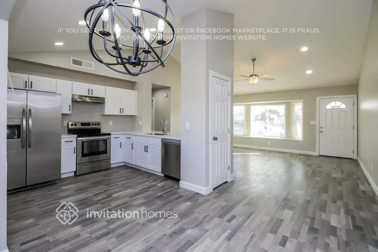 3520 E Pueblo Ave - Photo 6 of 16