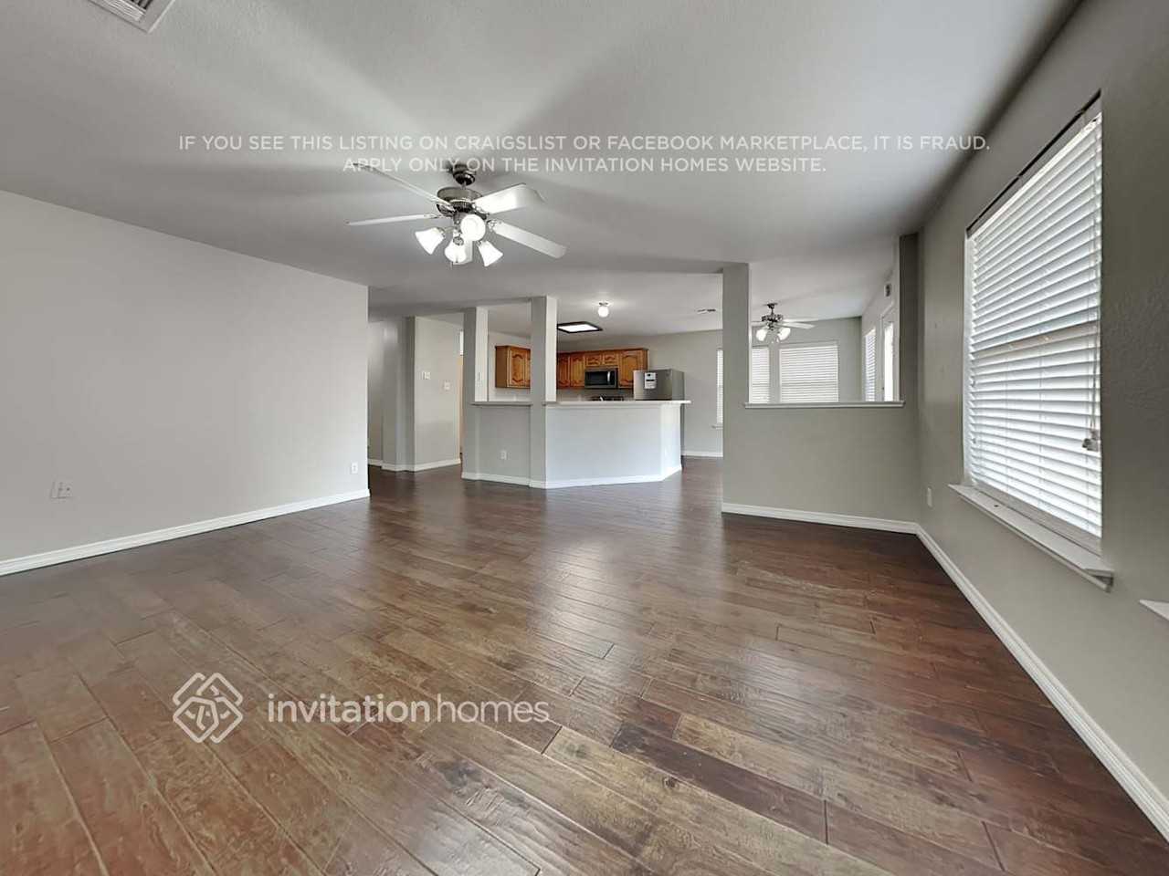 708 Orchid Blvd - Photo 7 of 38