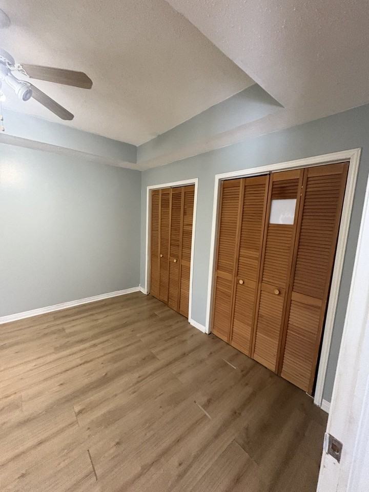 113 Mountshannon Dr - Photo 4 of 11