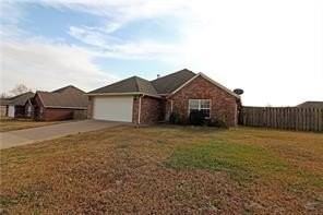 440 Curtis St - Photo 2 of 14