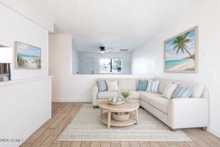 157 W Juniper St - Photo 1 of 1