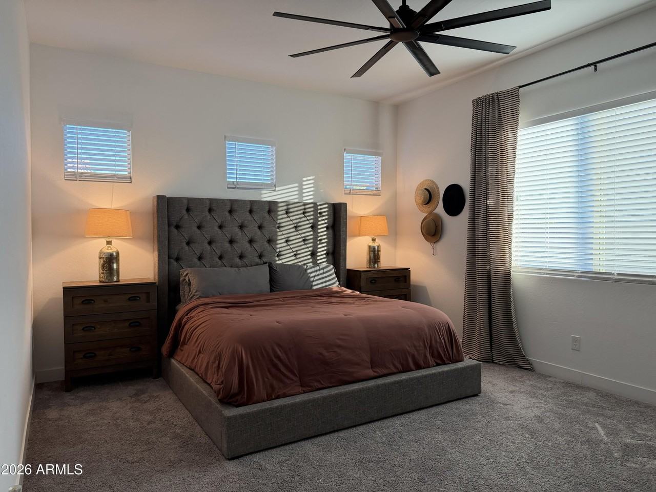 10849 E Thunderbolt Ave - Photo 7 of 48