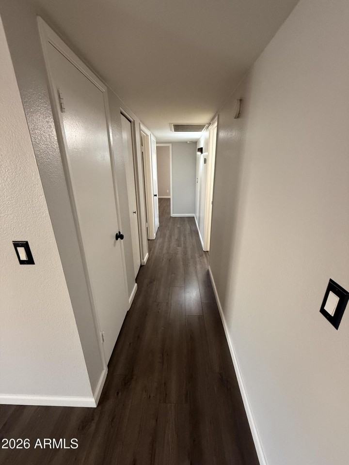 1226 N 85th Pl - Photo 7 of 20