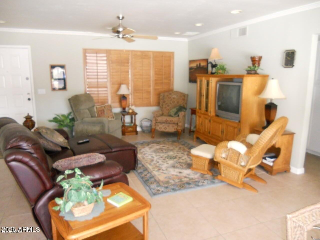 15821 N 9th Pl - Photo 4 of 27