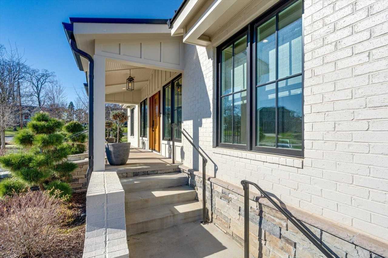 503 Winston Rd - Photo 6 of 50