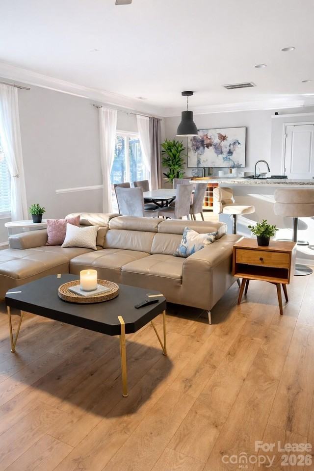 16732 Prairie Falcon Ln - Photo 5 of 18