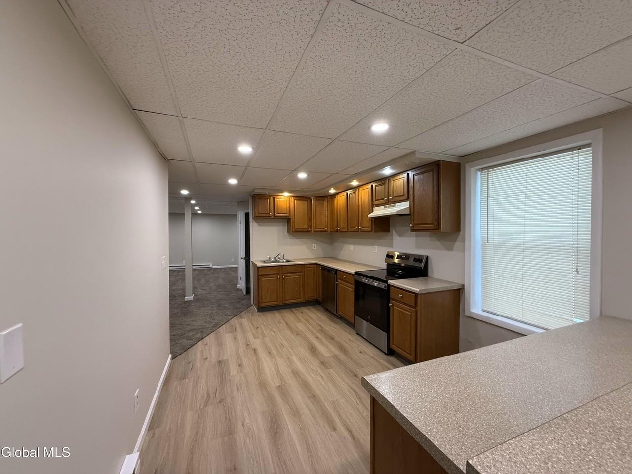 734 Hudson Ave Apt 2 #2 - Photo 4 of 21