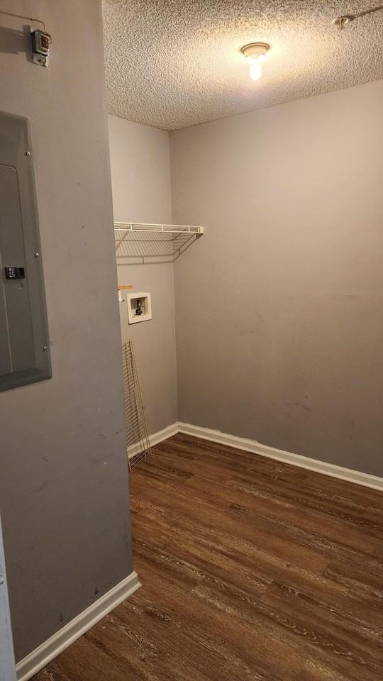 2601 Riverridge Ct Unit D #D - Photo 2 of 15