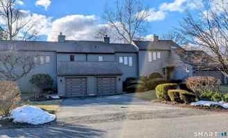 10 Ledgewood Dr #10 - Photo 1 of 1