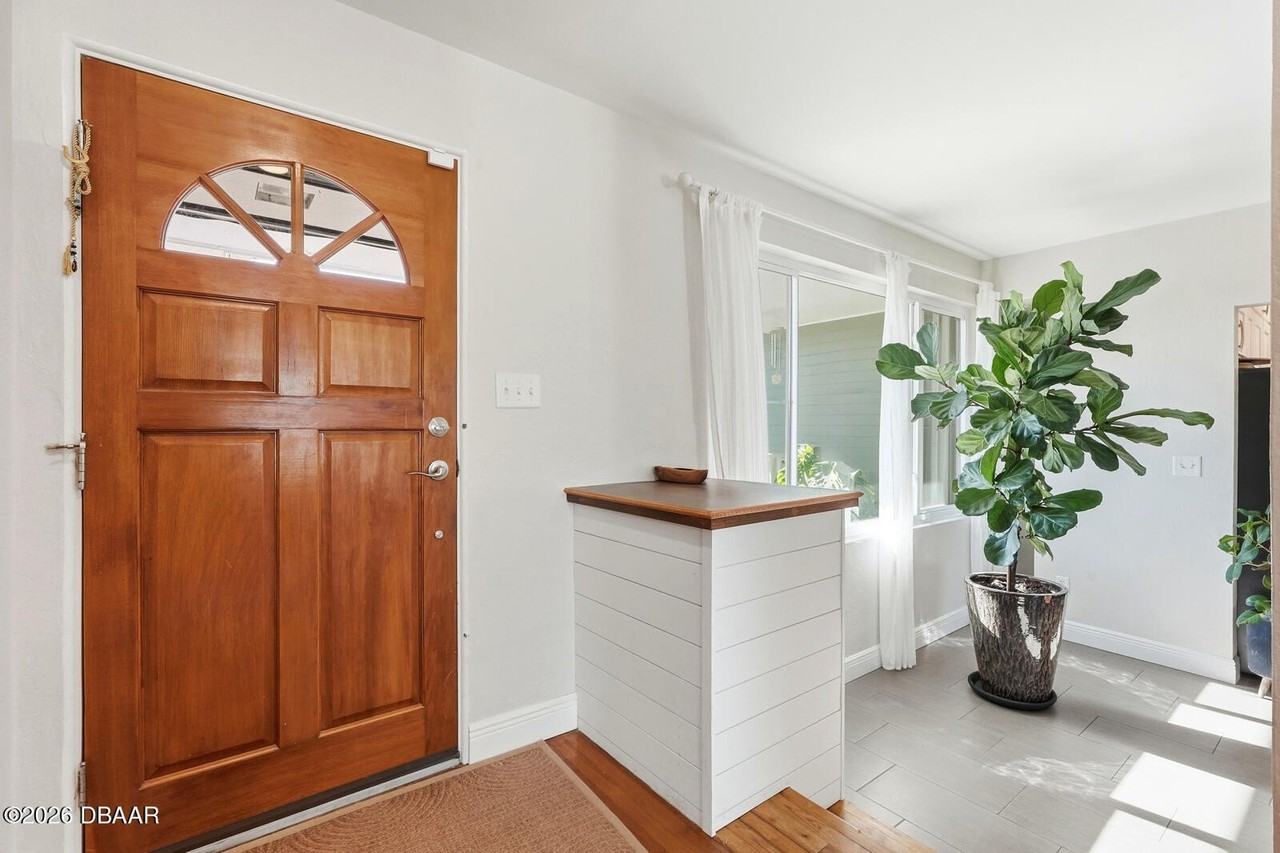 165 Ormond Pkwy - Photo 7 of 41