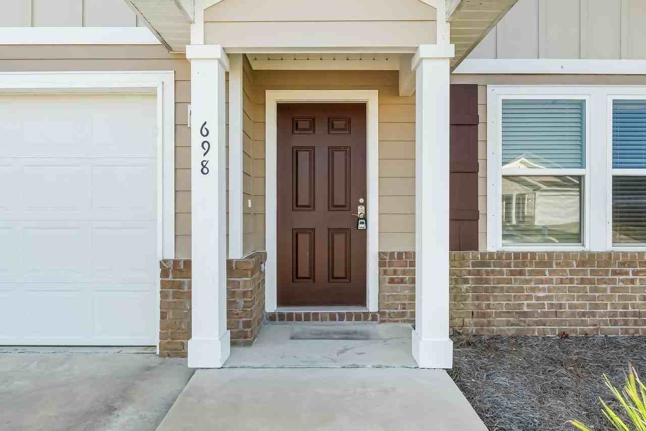 698 Whispering Creek Ave - Photo 3 of 35