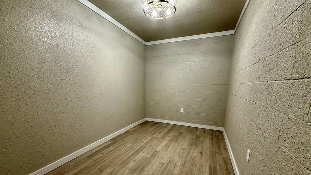 1089 Del Rio Blvd - Photo 5 of 14