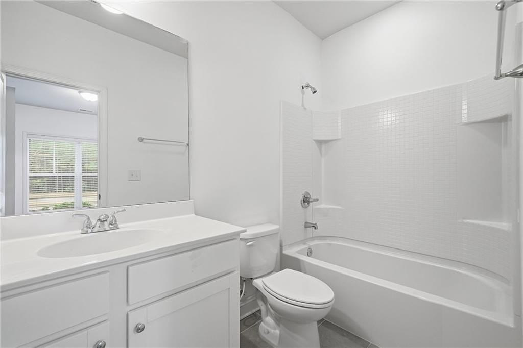 1450 Baygreen Rd - Photo 7 of 49