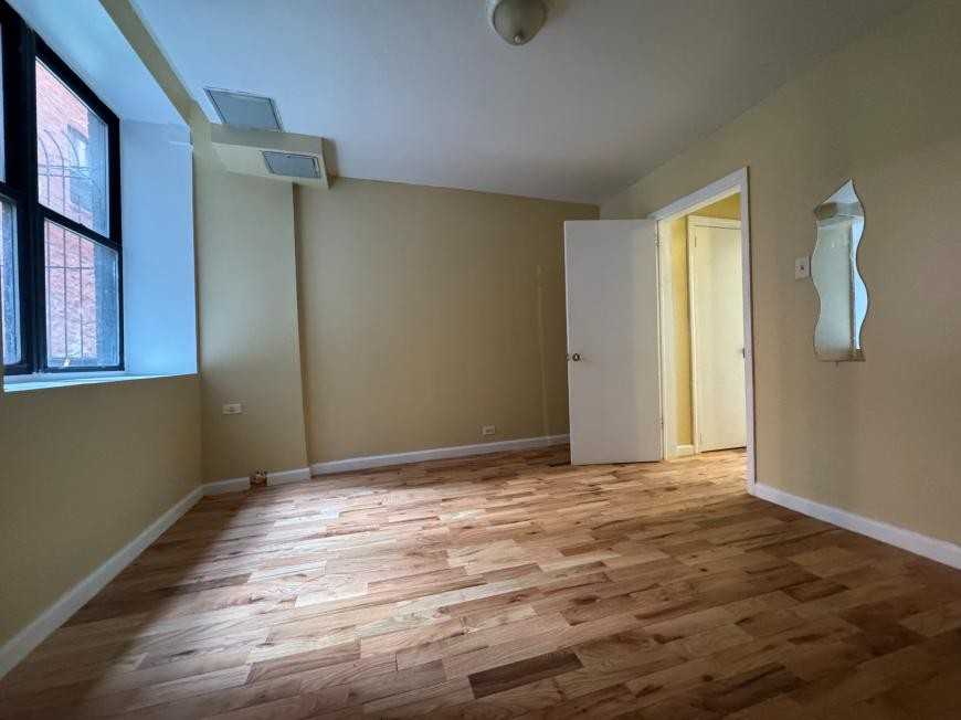 38 Sickles St ## 48 - Photo 4 of 5