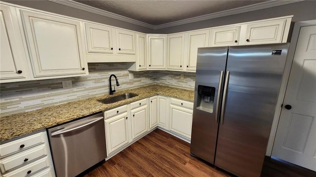 5139 Chestnut Cir - Photo 2 of 21