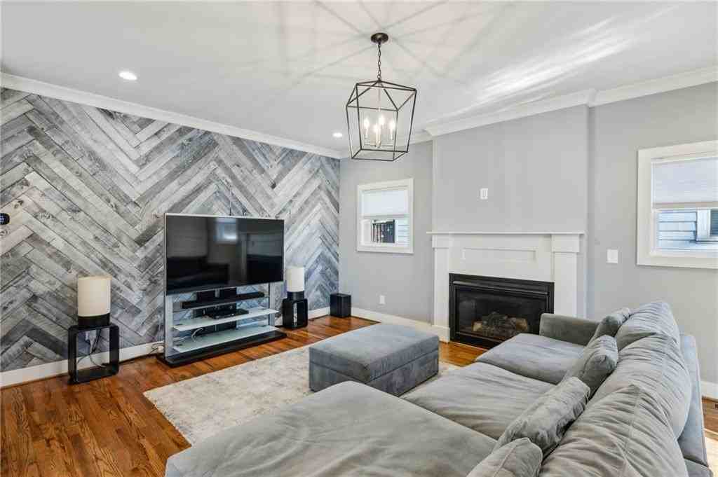 1237 Milton Ter Se - Photo 5 of 28