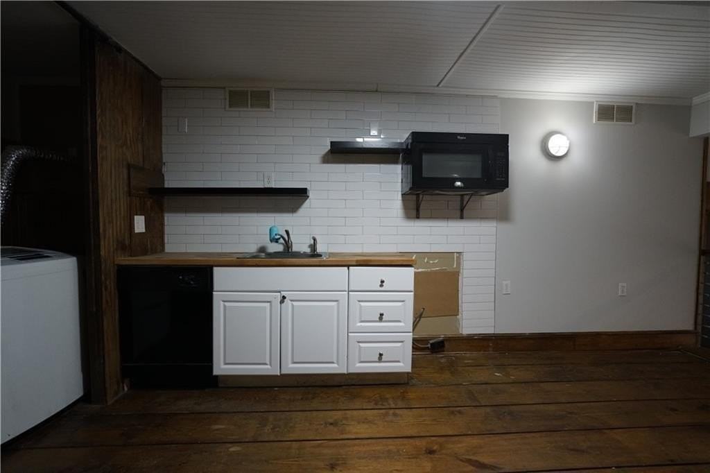 528 Rankin St Ne - Photo 5 of 14