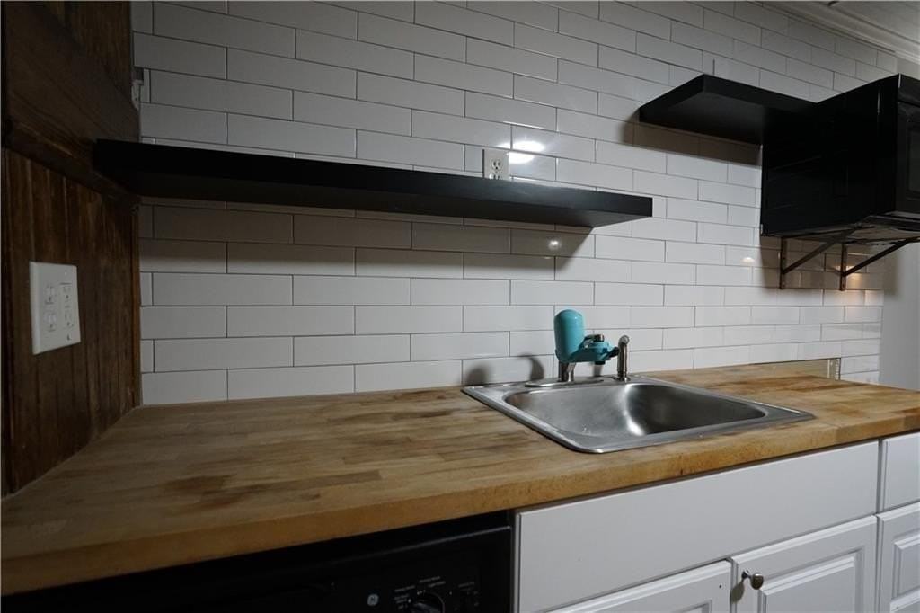 528 Rankin St Ne - Photo 6 of 14