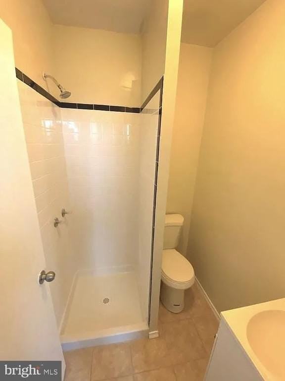 4726 Chestnut St #2 - Photo 3 of 3