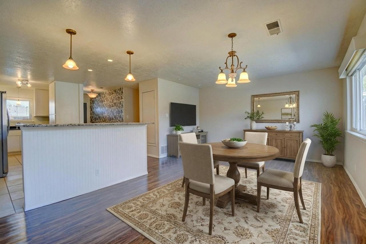 5316 Van Christopher Dr Ne - Photo 3 of 25