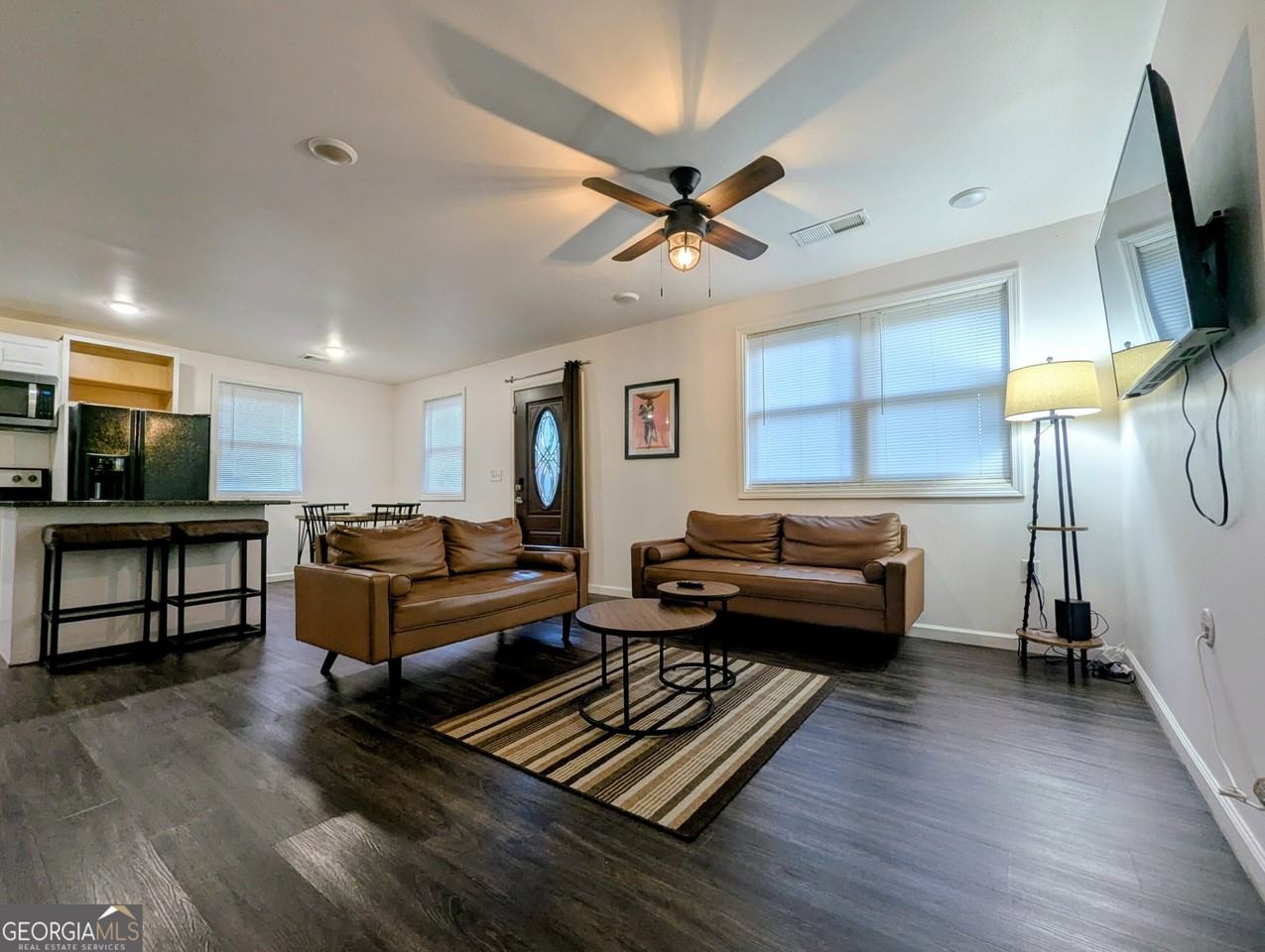 2533 Godfrey Dr Nw - Photo 2 of 37