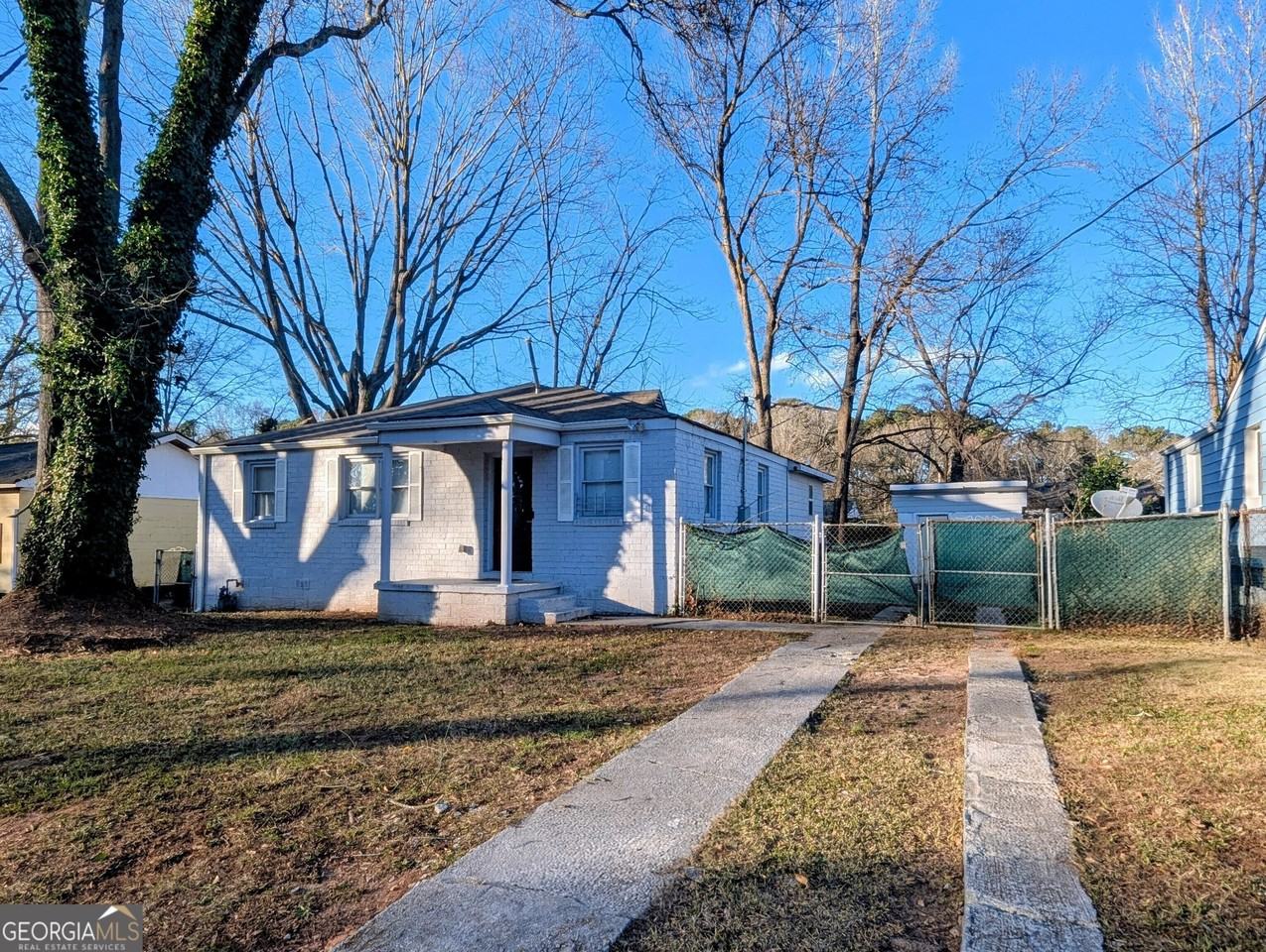 2533 Godfrey Dr Nw - Photo 5 of 37