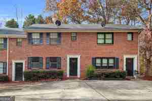 featured image of 3033 Parkside Ct