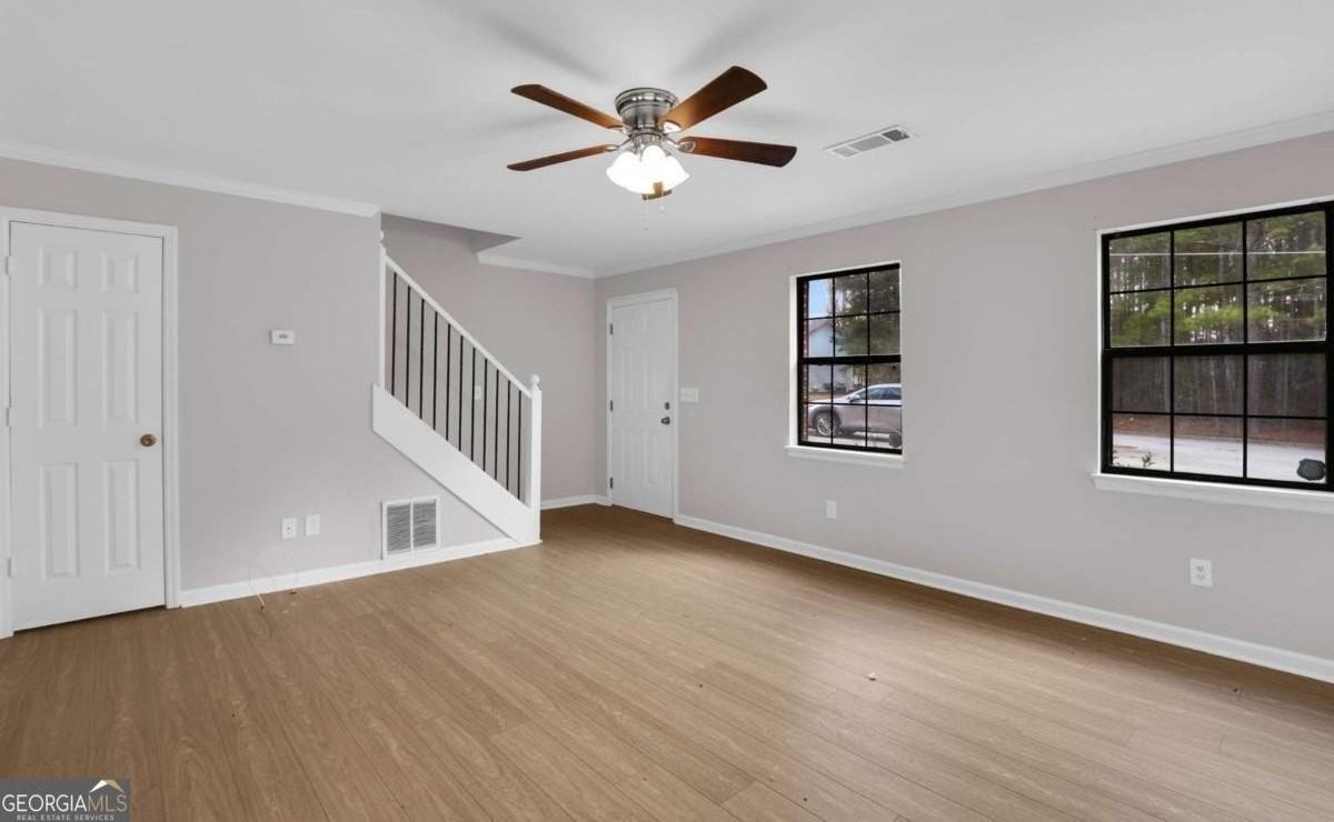 3033 Parkside Ct - Photo 3 of 25