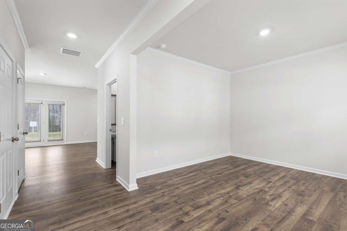 5370 Swan Ln Sw - Photo 7 of 50