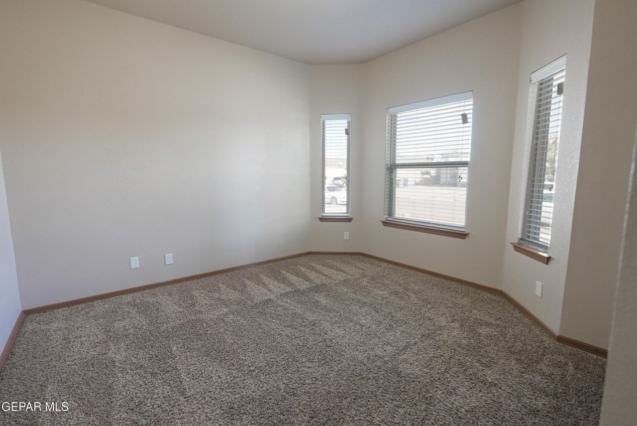 4941 Ruben Soto Dr - Photo 5 of 15