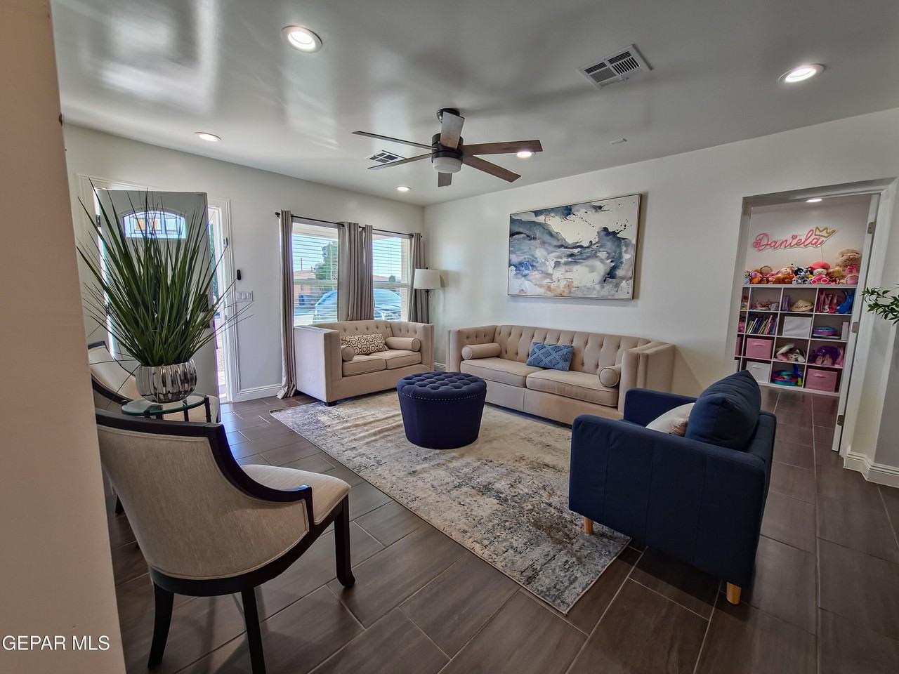 7321 Cuba Dr - Photo 6 of 50