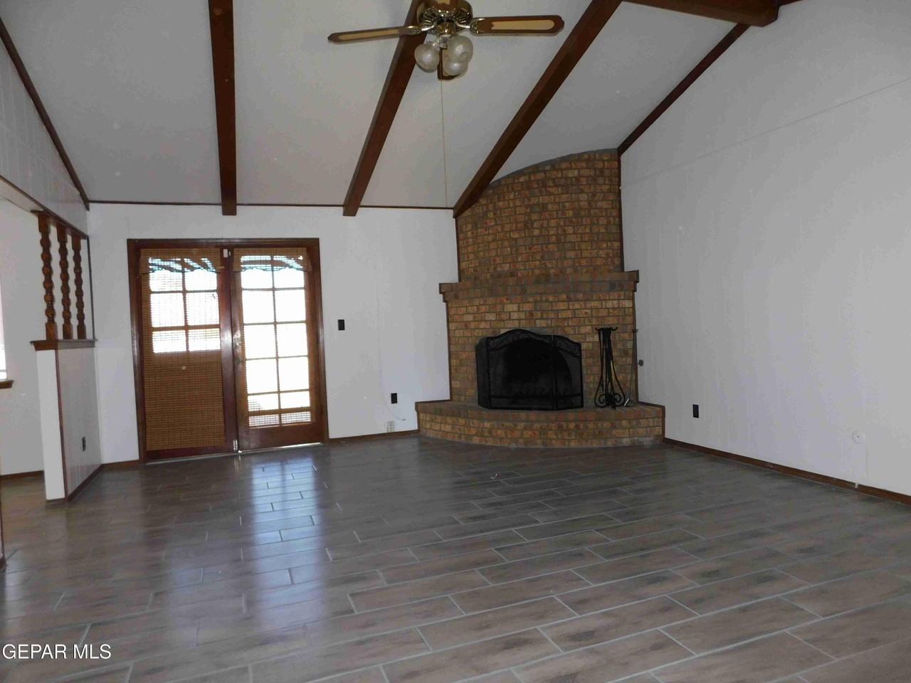 11249 War Feather Dr - Photo 4 of 34