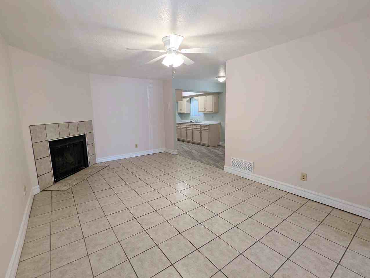 8816 Norton St Unit A #A - Photo 3 of 16