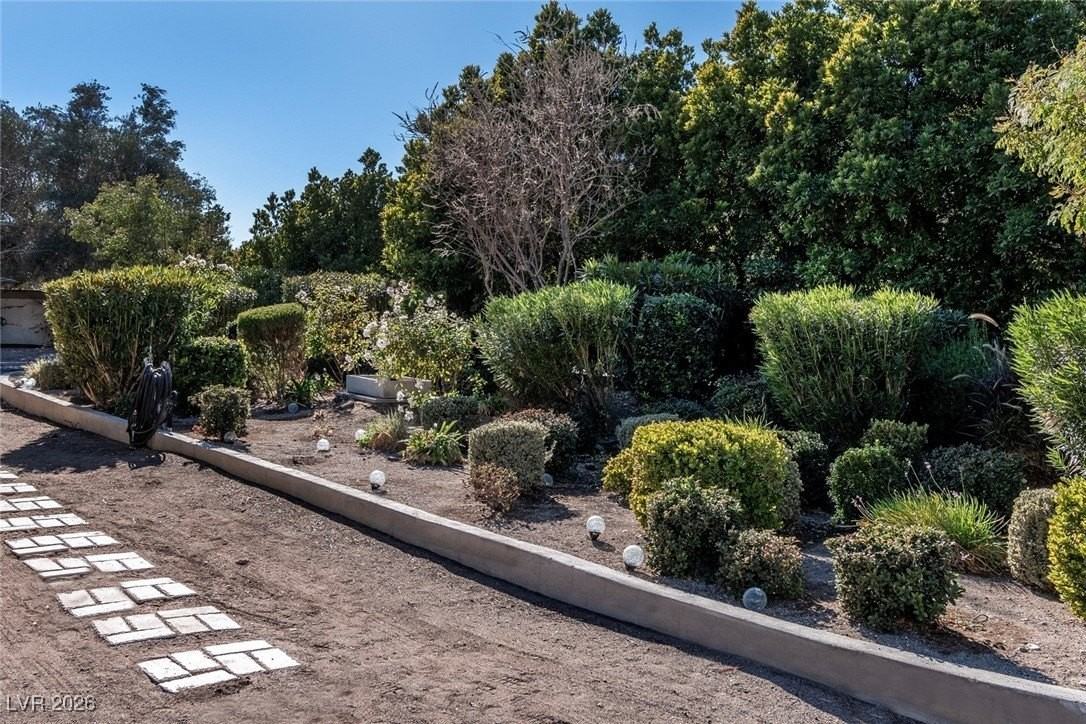 2940 Rosanna St - Photo 5 of 50