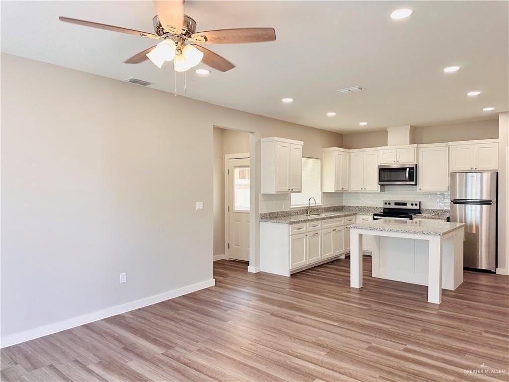 2400 E San Andrea St #2 - Photo 3 of 16