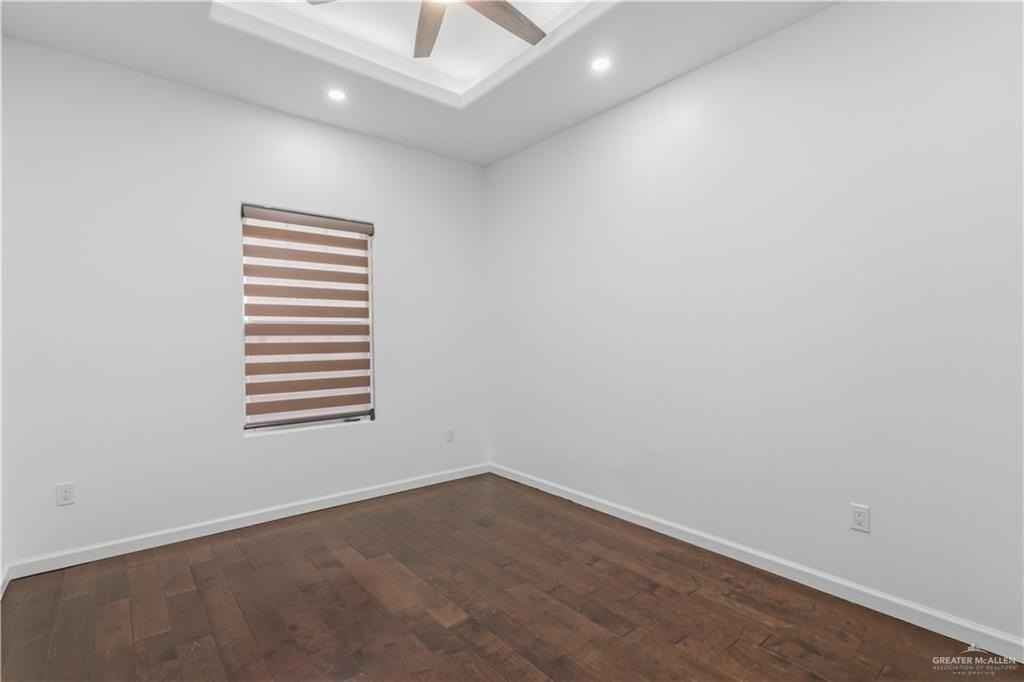 2833 Melanie Dr - Photo 6 of 17