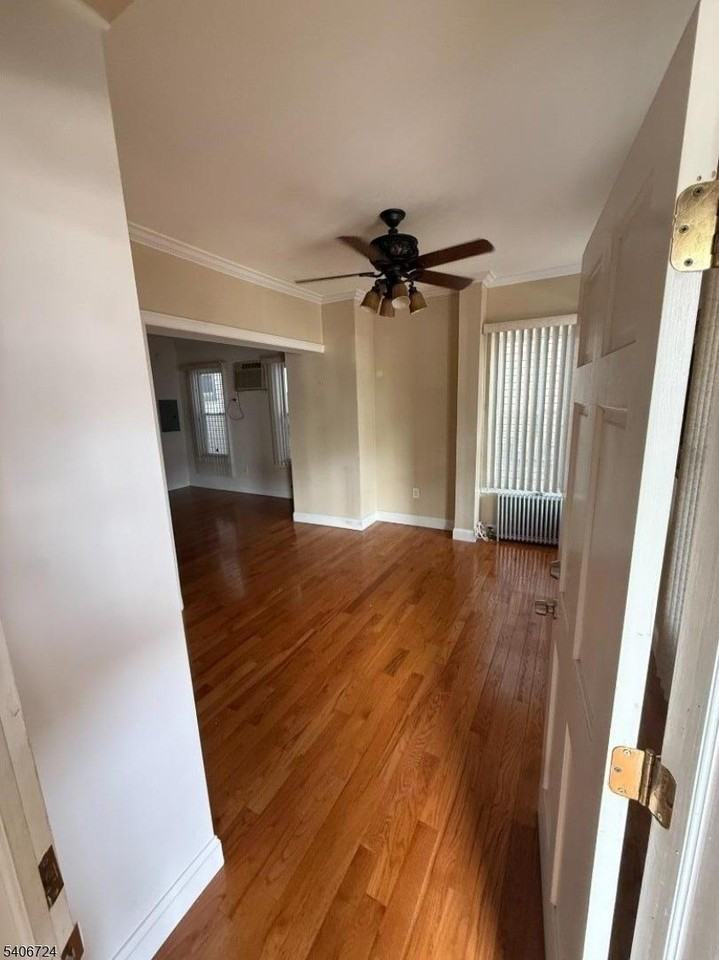 28 Reid St #1 - Photo 2 of 15