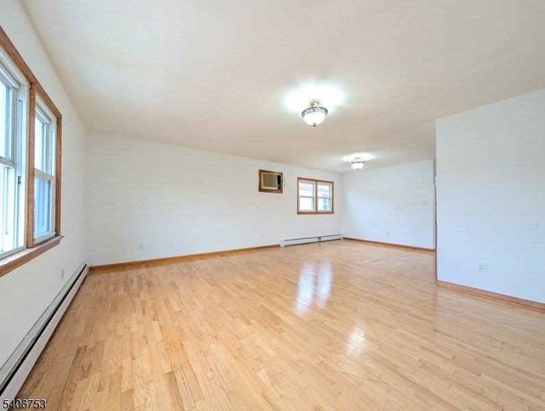 519 Davis Ave #2 - Photo 2 of 16