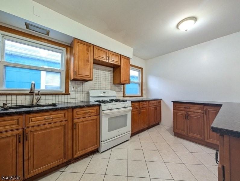 519 Davis Ave #2 - Photo 6 of 16