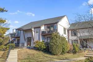 featured image of 13228 Dell Pl #228