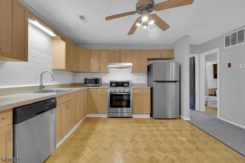 13228 Dell Pl #228 - Photo 4 of 13