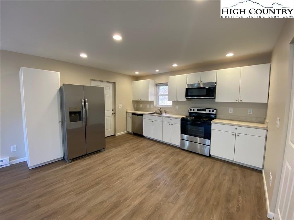 237 Majestic Vine Ln - Photo 3 of 13