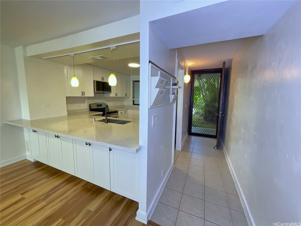 500 Lunalilo Home Rd Apt 21j #21J - Photo 2 of 25