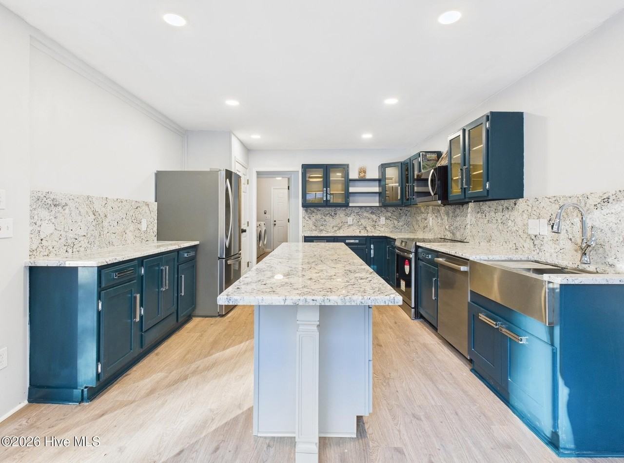 1 Sulky Ln - Photo 3 of 32