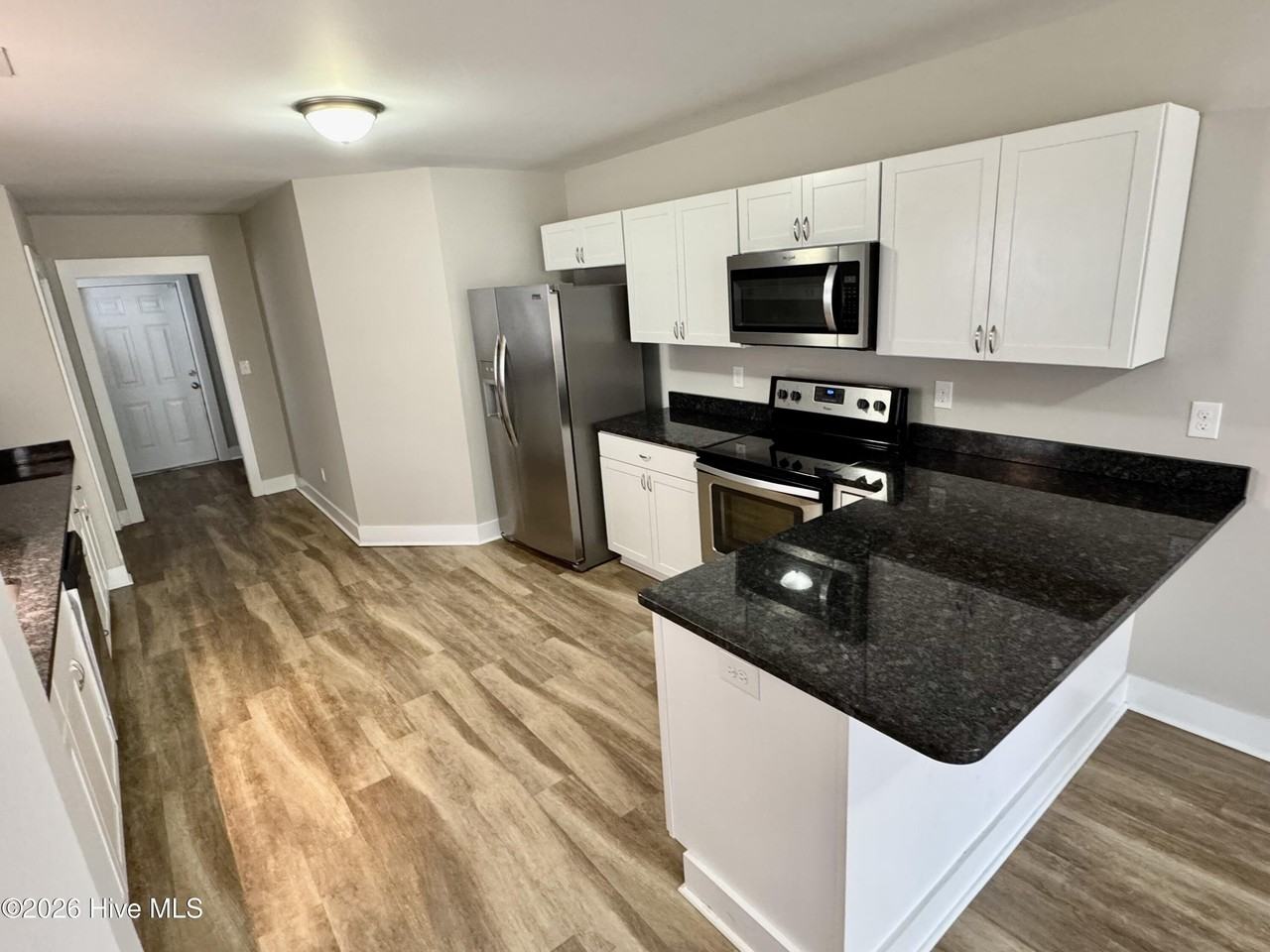 415 W 3rd St - Photo 6 of 14