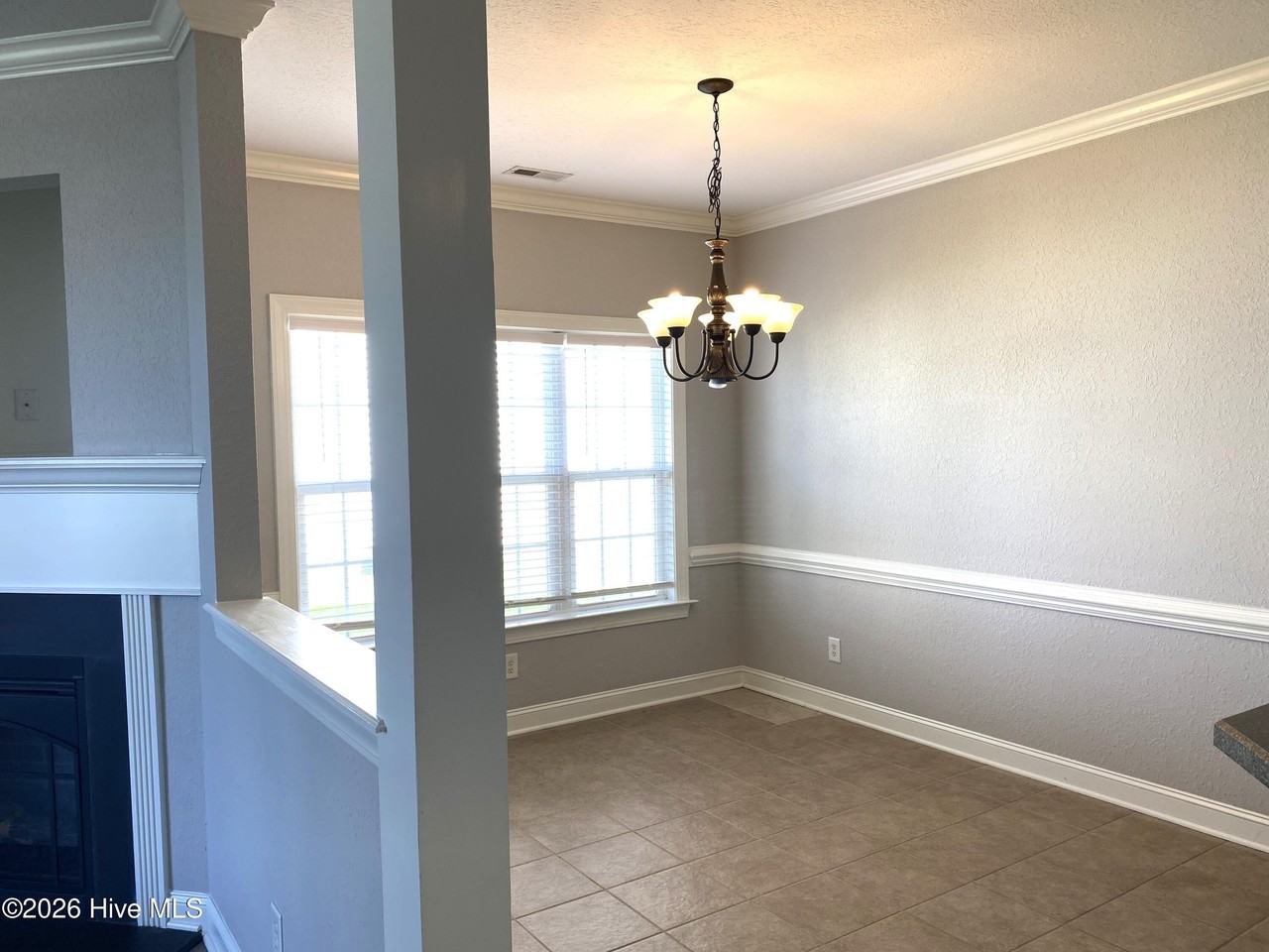 2044 Cambria Dr Unit A #A - Photo 3 of 17