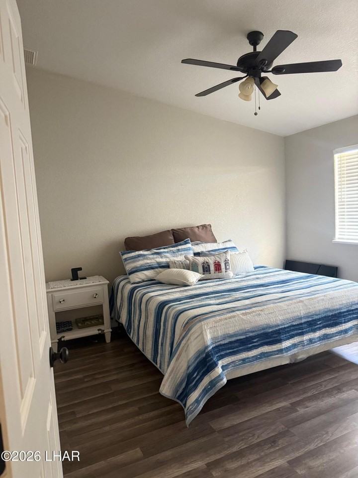 2850 Appletree Dr - Photo 5 of 9