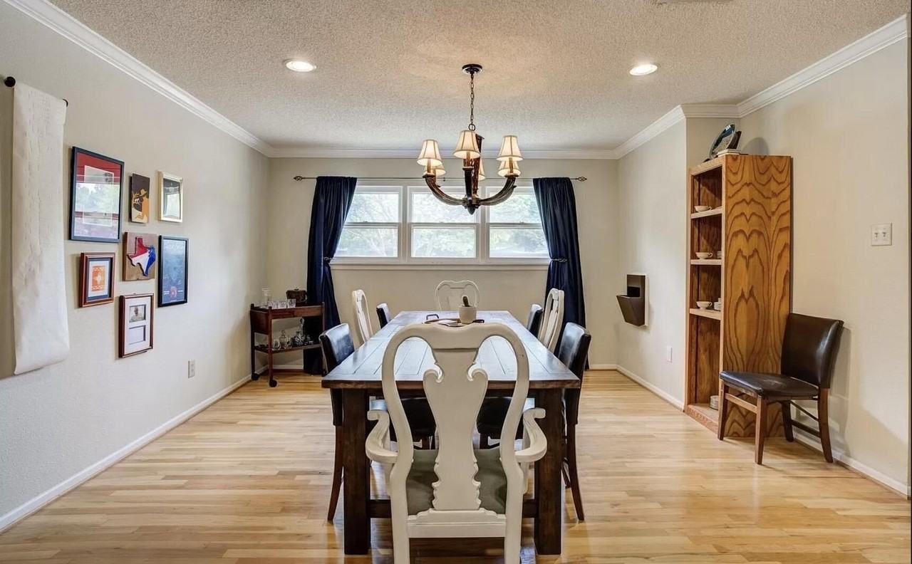 4804 16th St - Photo 4 of 25