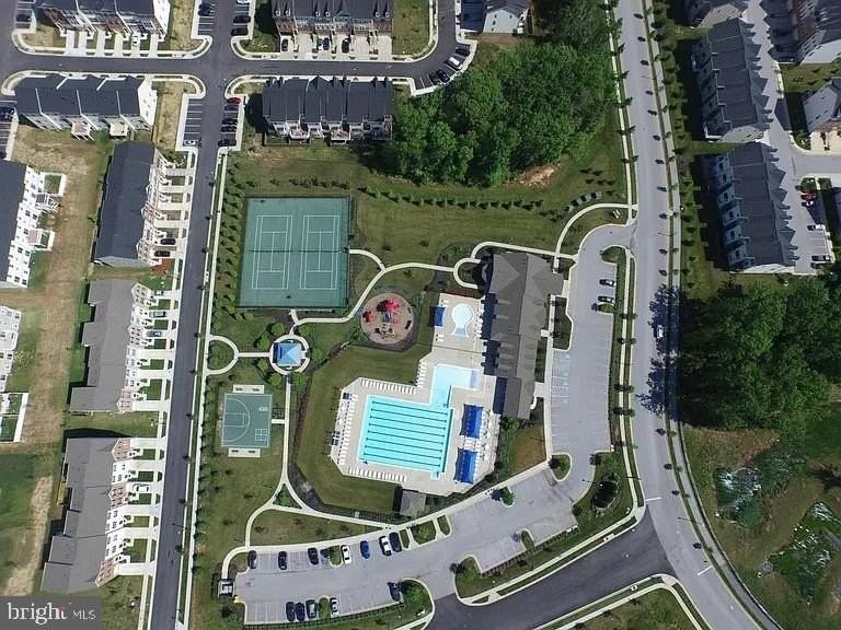 1159 Coulbourn Cor - Photo 3 of 50