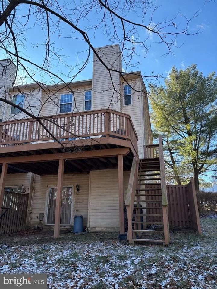 2718 Hunters Gate Ter - Photo 2 of 28